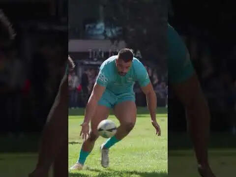 ▶ Barbarians run wild! · 0:24